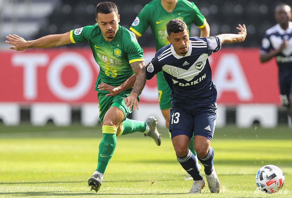 北京首钢豪取六连胜，领跑积分榜